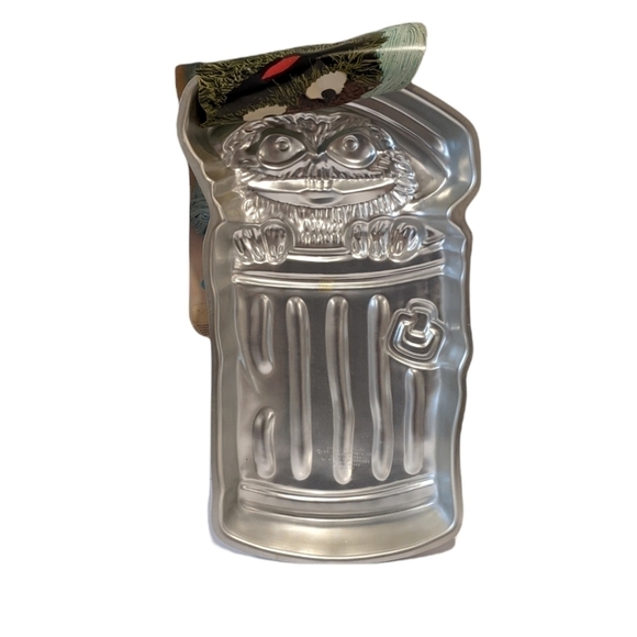 𝅺vintage Wilton Oscar The Grouch cake pan - Picture 2 of 6